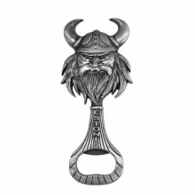 Metallist magnet - avaja Viikingi pea 2